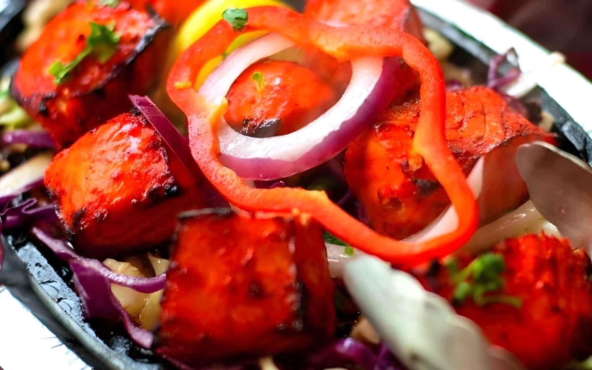 Curry and Spice — photo 1